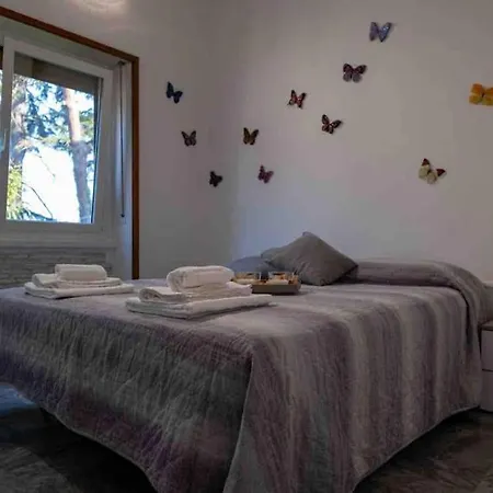 Noemi House *
