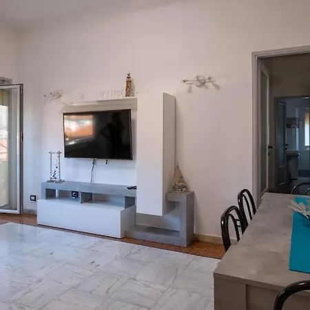 Apartman Noemi House *