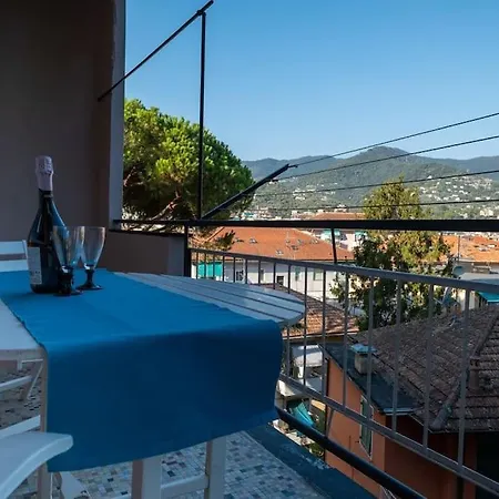 Noemi House Apartman Rapallo
